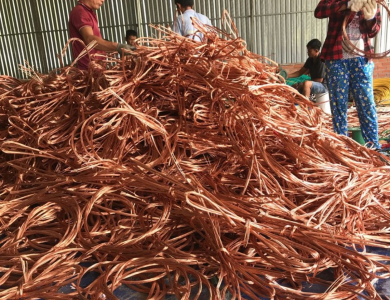 Thanh lý xác nhà cũ và thu mua phế liệu xây dựng tại Bình Dương