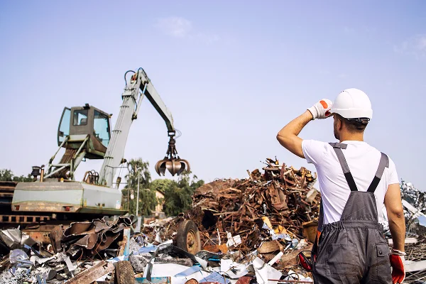 Thu Mua Phế Liệu Tuấn Huy - Giá Cao, Uy Tín Tại Bình Dương