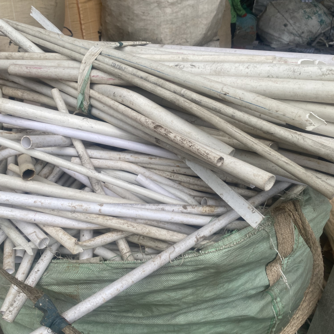 Thu mua phế liệu gần đây,báo giá phế liệu gần đây bìnhdương 0397494039